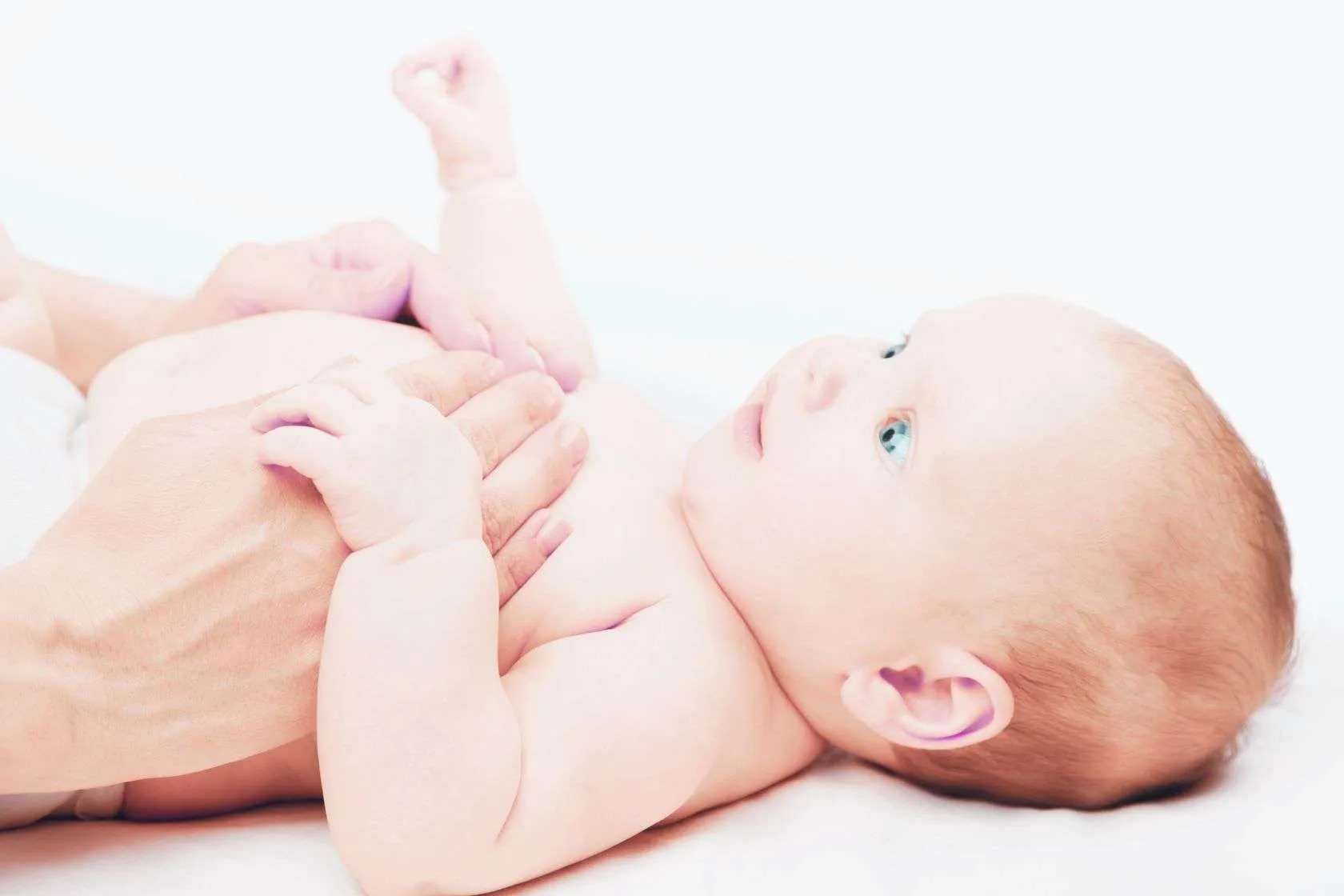 Beneficios del masaje infantil