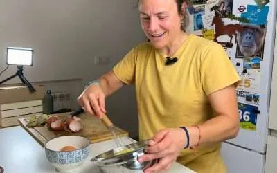 Receta de tortilla de patatas saludable, con o sin cebolla